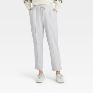 ✨3/25✨ A New Day Women's Gray Pants